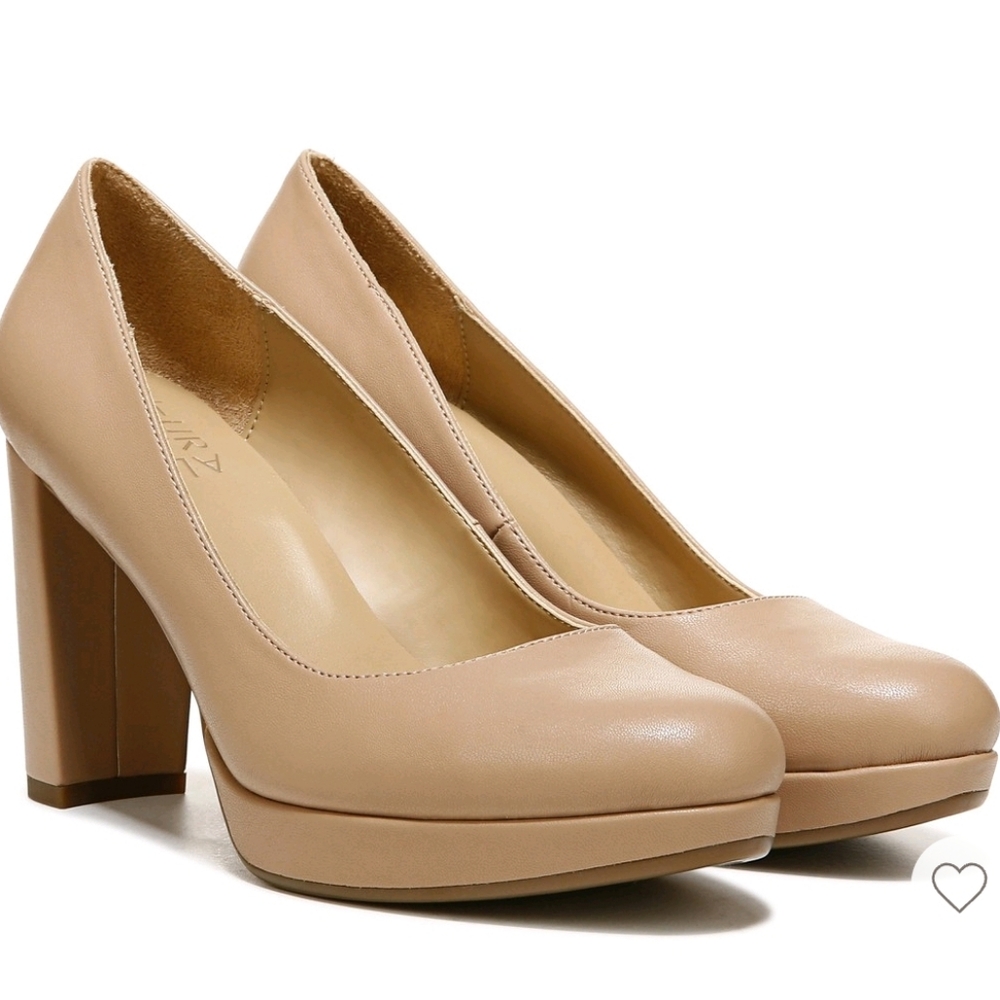 Naturalizer Berlin Pump